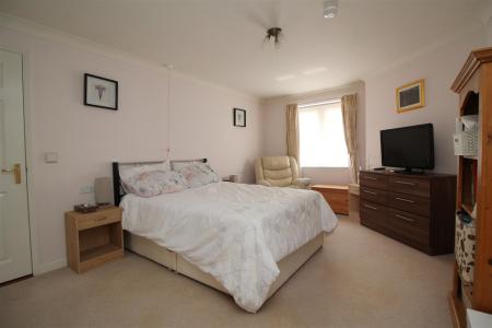 bedroom image 2 .JPG