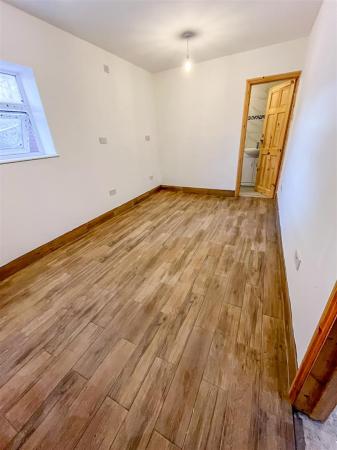 outbuilding_utility room.jpg