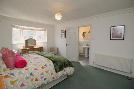main bedroom .JPG