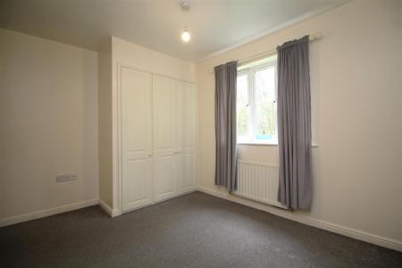 bedroom 1 .JPG