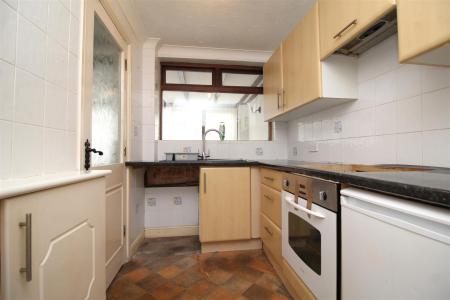 kitchen .JPG