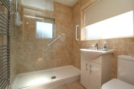 shower room .JPG