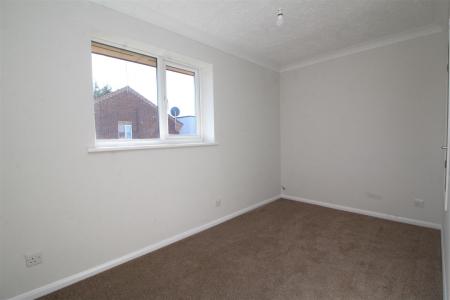 bedroom 2 image .JPG