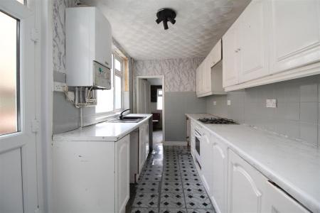kitchen .JPG