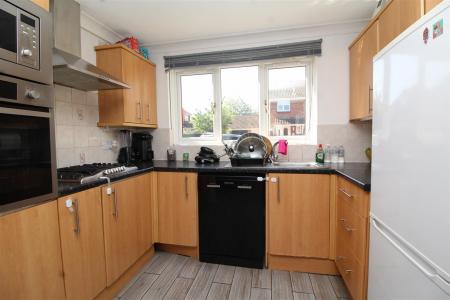 kitchen 1.JPG