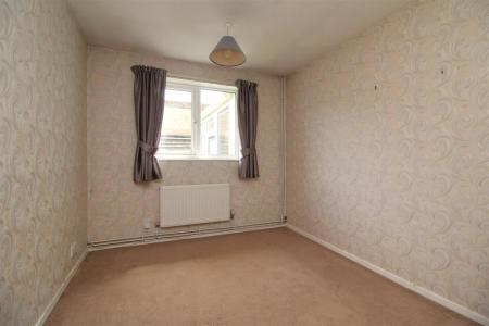 bedroom 2.JPG