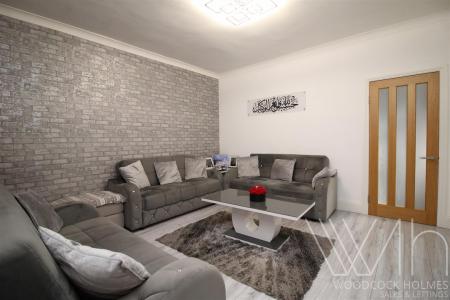 sitting room .JPG
