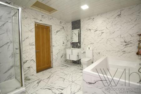 bathroom.jpeg