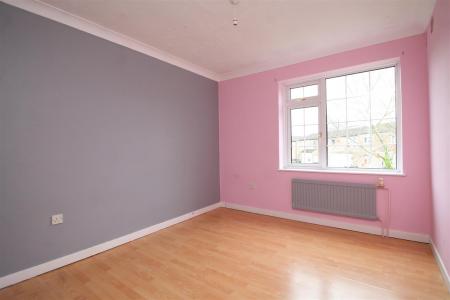 bedroom 2.JPG