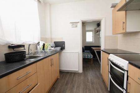 kitchen 1.png