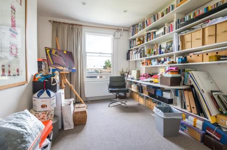 Bushey Hill Road-36.jpg