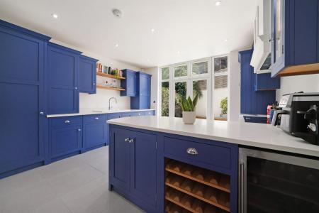 150 Camberwell New Road - q071gJcfOfelc6YChFDo.jpg