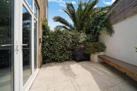 150 Camberwell New Road - z3Zerh37arWGxqD0IaaF.jpg