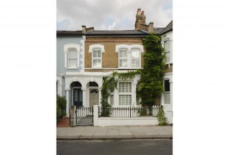 Gowlett Road_Exterior_034.jpg