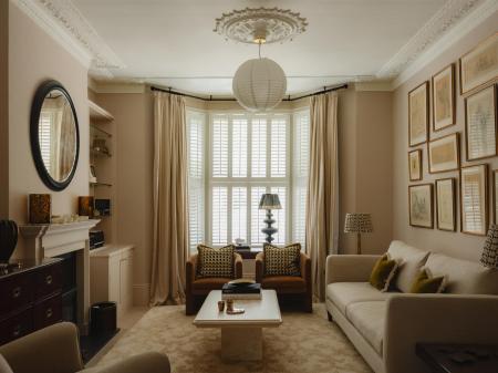 Gowlett Road_Living space_012.jpg