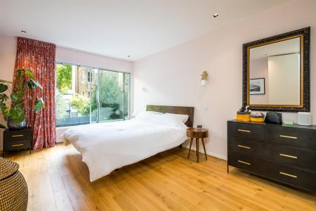 Harfield Gardens-17.jpg