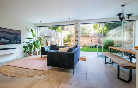 Harfield Gardens-1.jpg