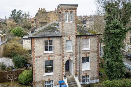 Talfourd Road Exteriore.jpg