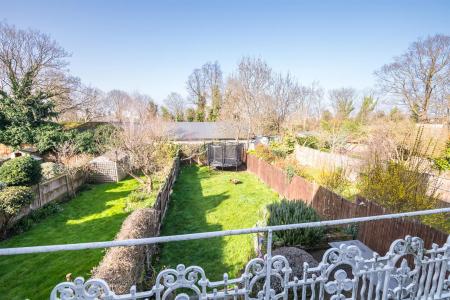 105 Grove Park-26.jpg