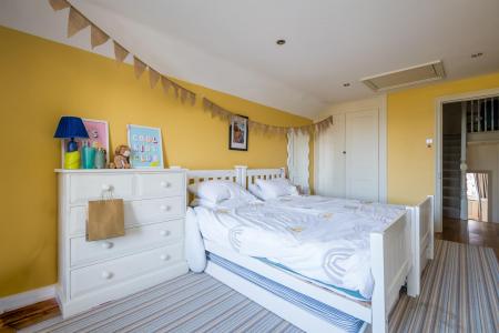 105 Grove Park-32.jpg