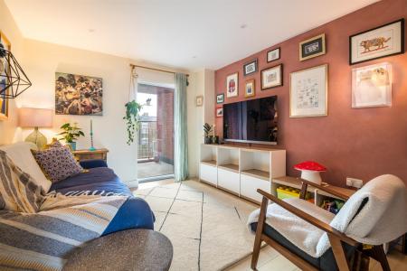 1 Tanswell Court-20.jpg