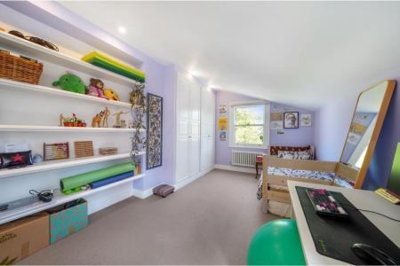 Barry Road - 71zSfG68wHgNhr73tVzY.jpg