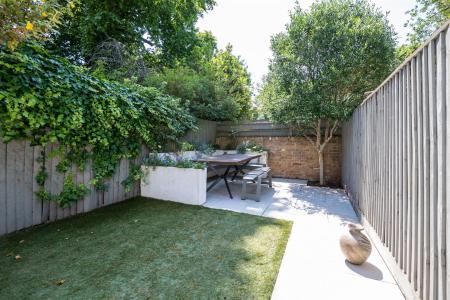 Flat 1, 198 Camberwell Grove-24.jpg