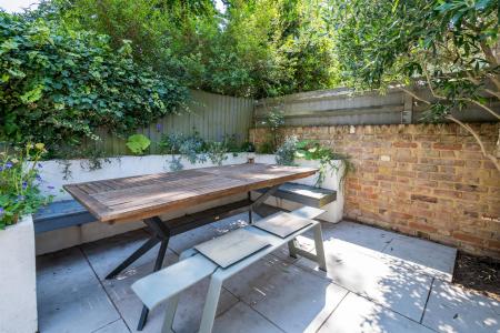 Flat 1, 198 Camberwell Grove-25.jpg