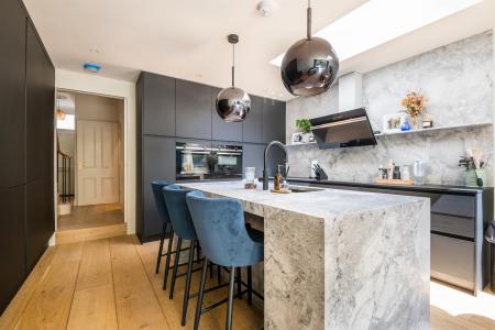 10 Malfort Road-14.jpg