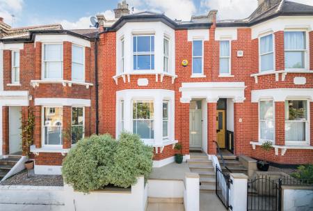 10 Malfort Road-50.jpg