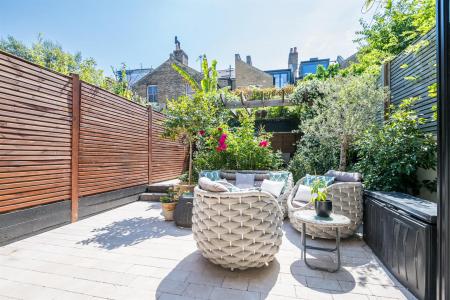 10 Malfort Road-23.jpg