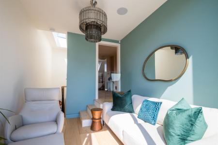 10 Malfort Road-46.jpg