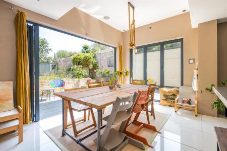 1 Glangall Road-9.jpg
