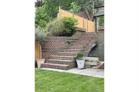 Garden 3.jpg