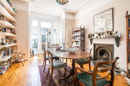 93 Knatchbull Road-19.jpg