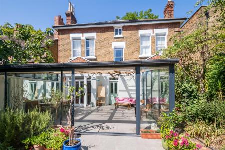 93 Knatchbull Road-24.jpg