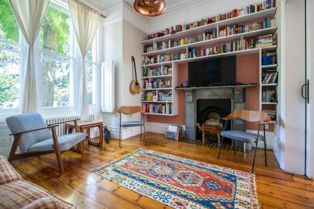 93 Knatchbull Road-7.jpg