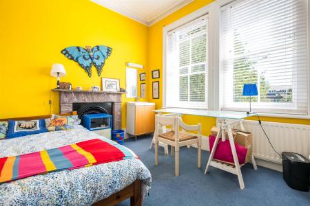 93 Knatchbull Road-33.jpg