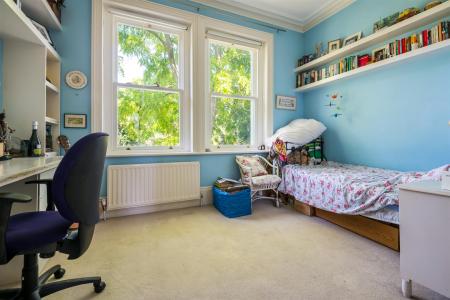93 Knatchbull Road-36.jpg