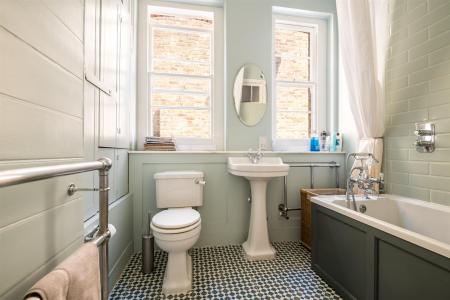 93 Knatchbull Road-34.jpg