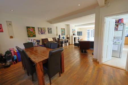 Reception/Dining Area