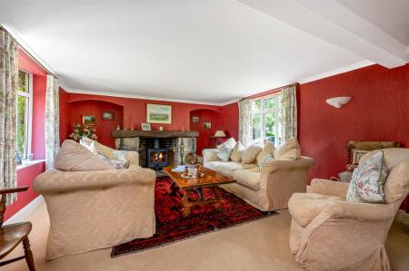 Living/Dining Room