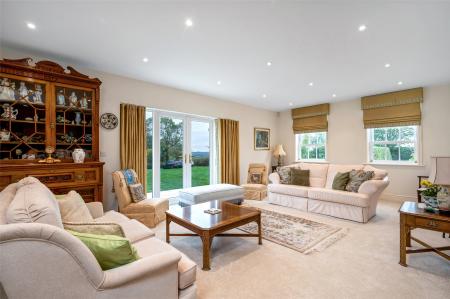 Formal Lounge
