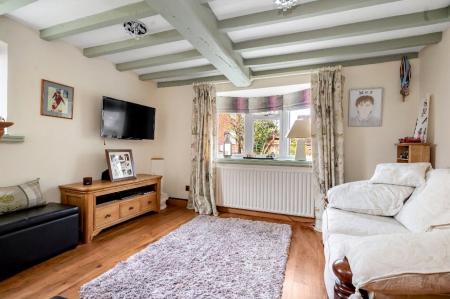 Sitting/Dining Room