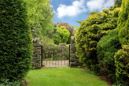 Fromt Garden