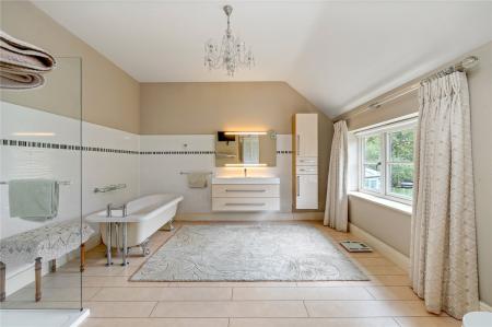 En-Suite 1