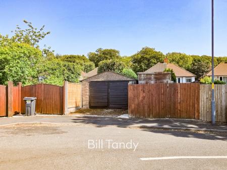GARAGE TO REAR