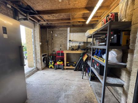 Workshop end of Garage