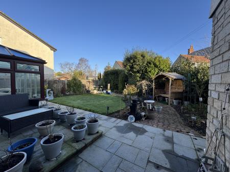 GARDEN FROM STORE/WORKSHOP