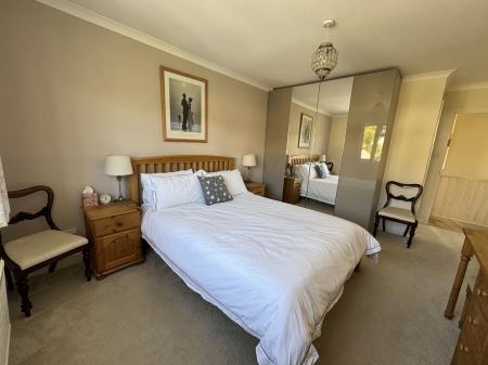 Master bedroom b